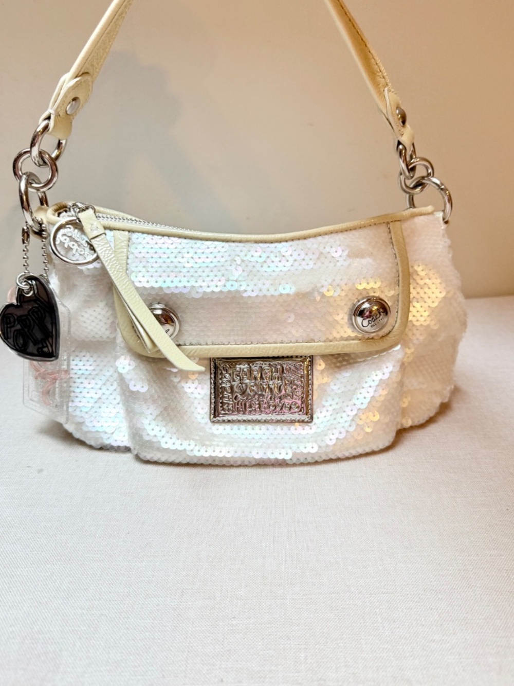 Coach Poppy White Sequin Bag Purse With Attached Charms Clean and Like New - Picture 2 of 15